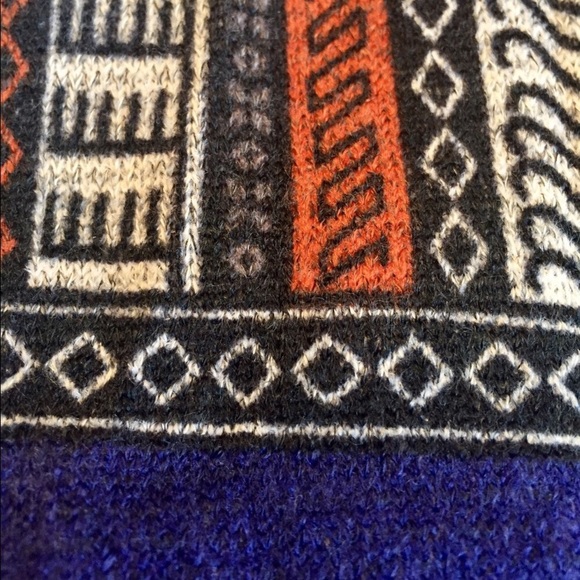 *CLOSING BOUTIQUE* - Picture 7 of 8